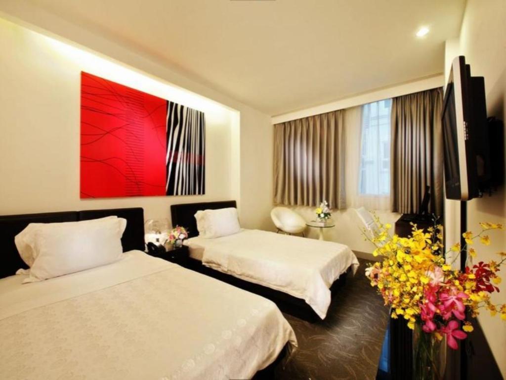 The White Hotel 8A Thai Van Lung Thành Pho Ho Chí Minh Esterno foto